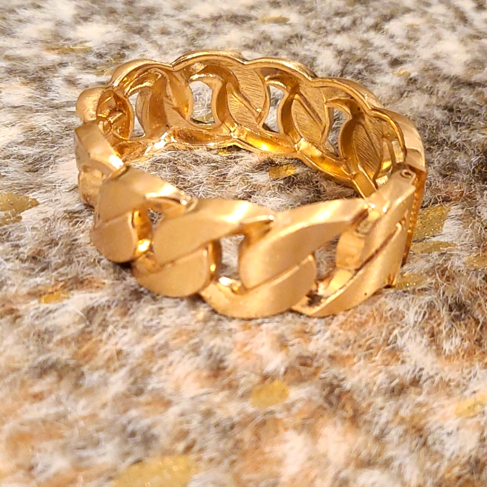 Gold Braclet